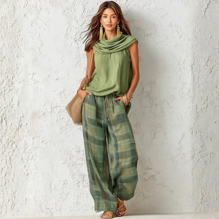 Jade | Ensemble deux-pièces haut sans manches et pantalon à carreaux