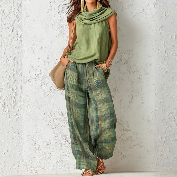 Jade | Ensemble deux-pièces haut sans manches et pantalon à carreaux