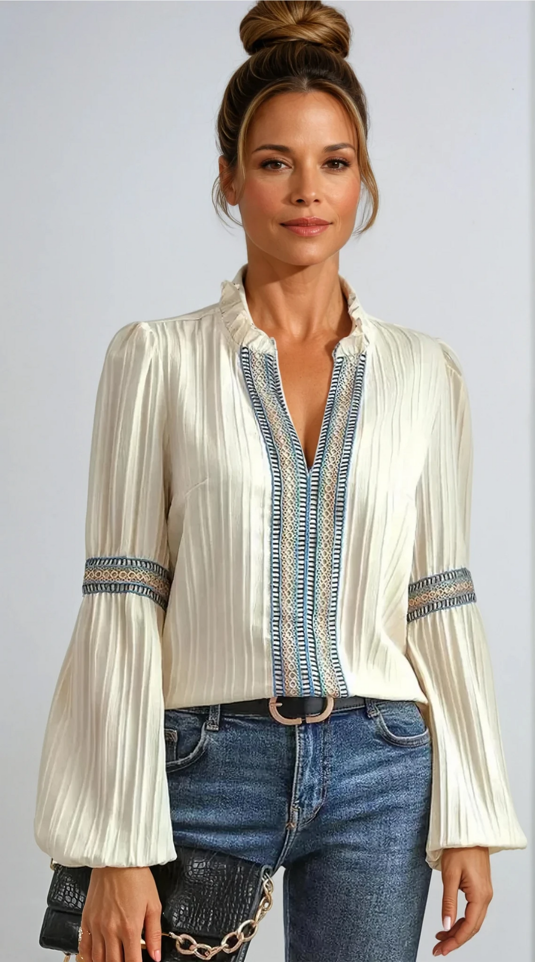 KINSLEY | BLUSE LUXUEUSE À COL EN V