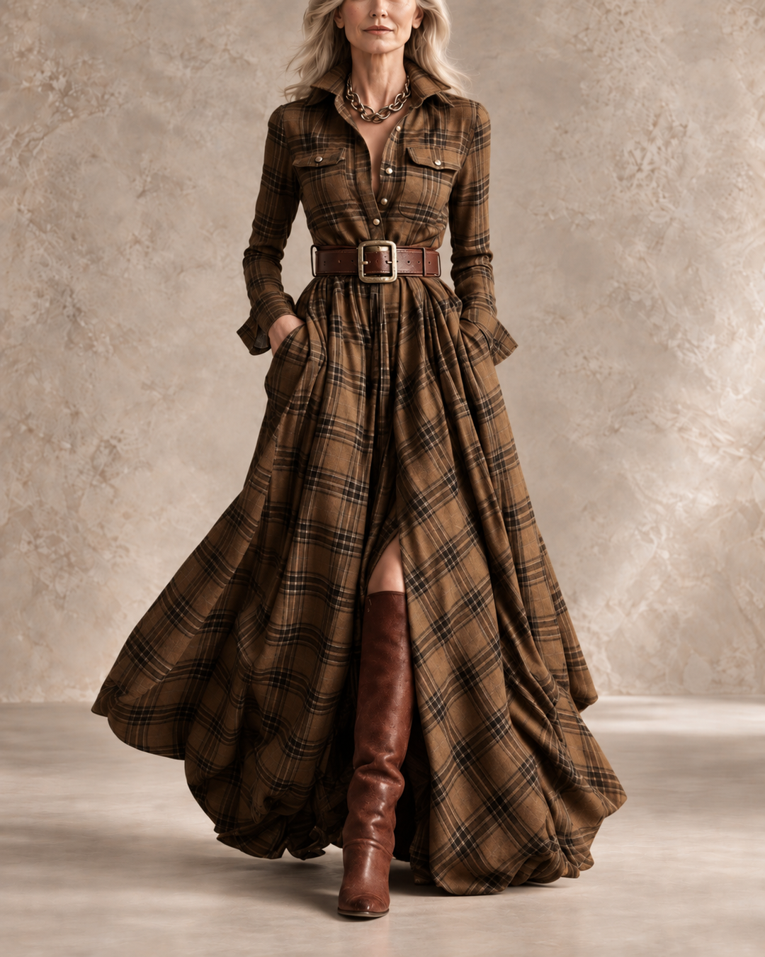 Adrienne™ | Chic de Chemise, Charme de Carreaux