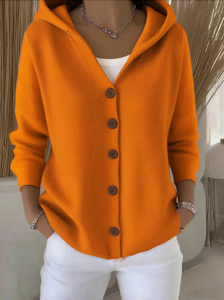 Darienne | Cardigan long boutonné en tricot avec capuchon