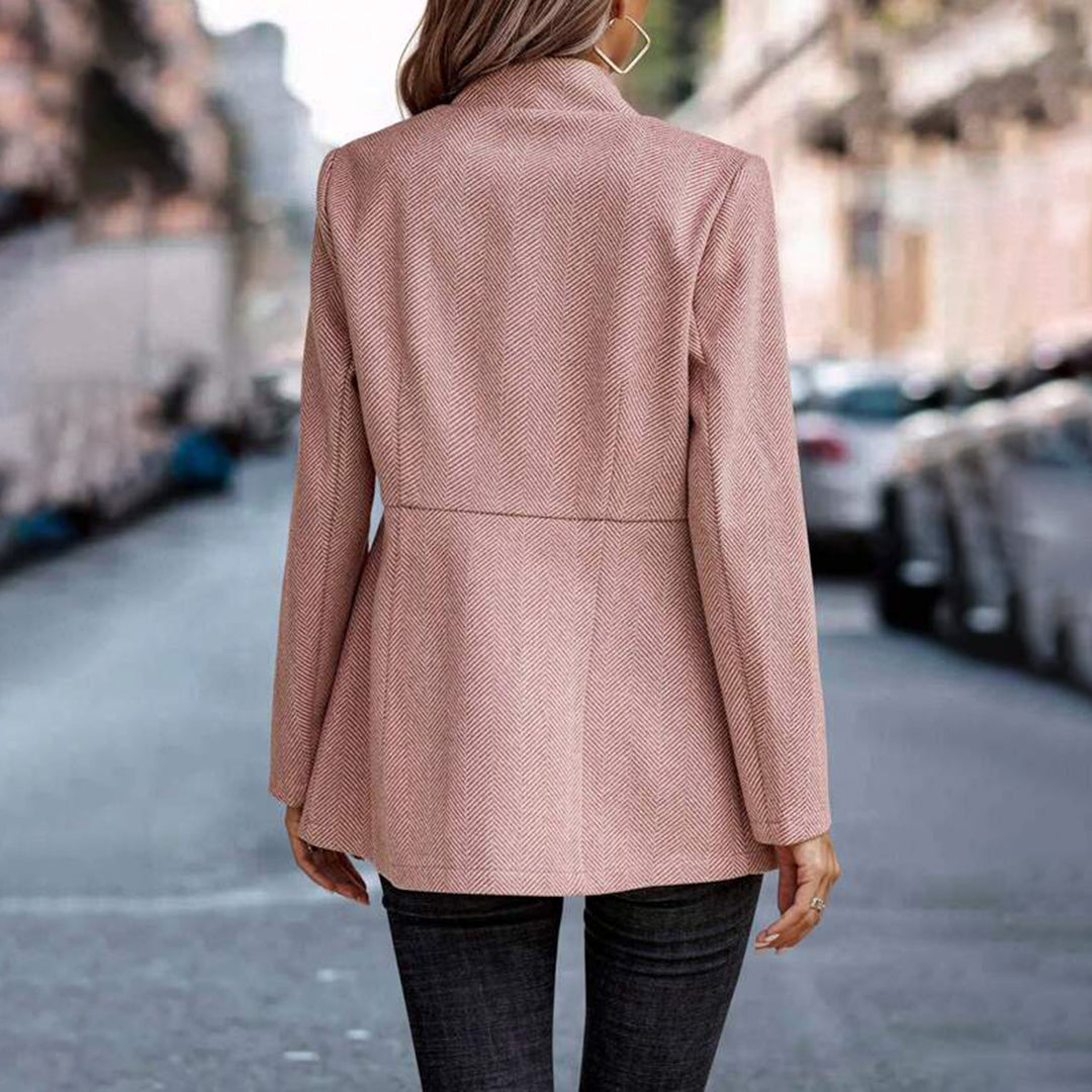 Amara | Veste blazer texturée rose pâle