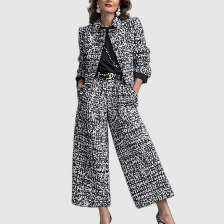 Lucia™ | Silhouette Raffinée