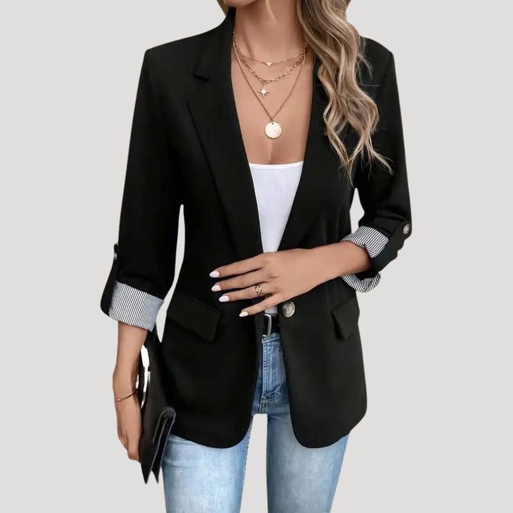 Clara | Veste blazer structurée à simple boutonnage et manches retroussables